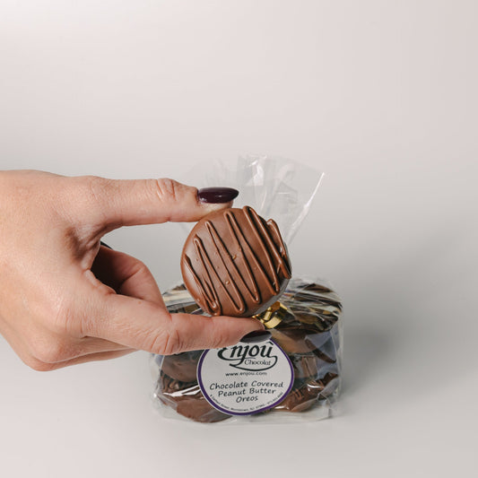 Peanut Butter Oreos