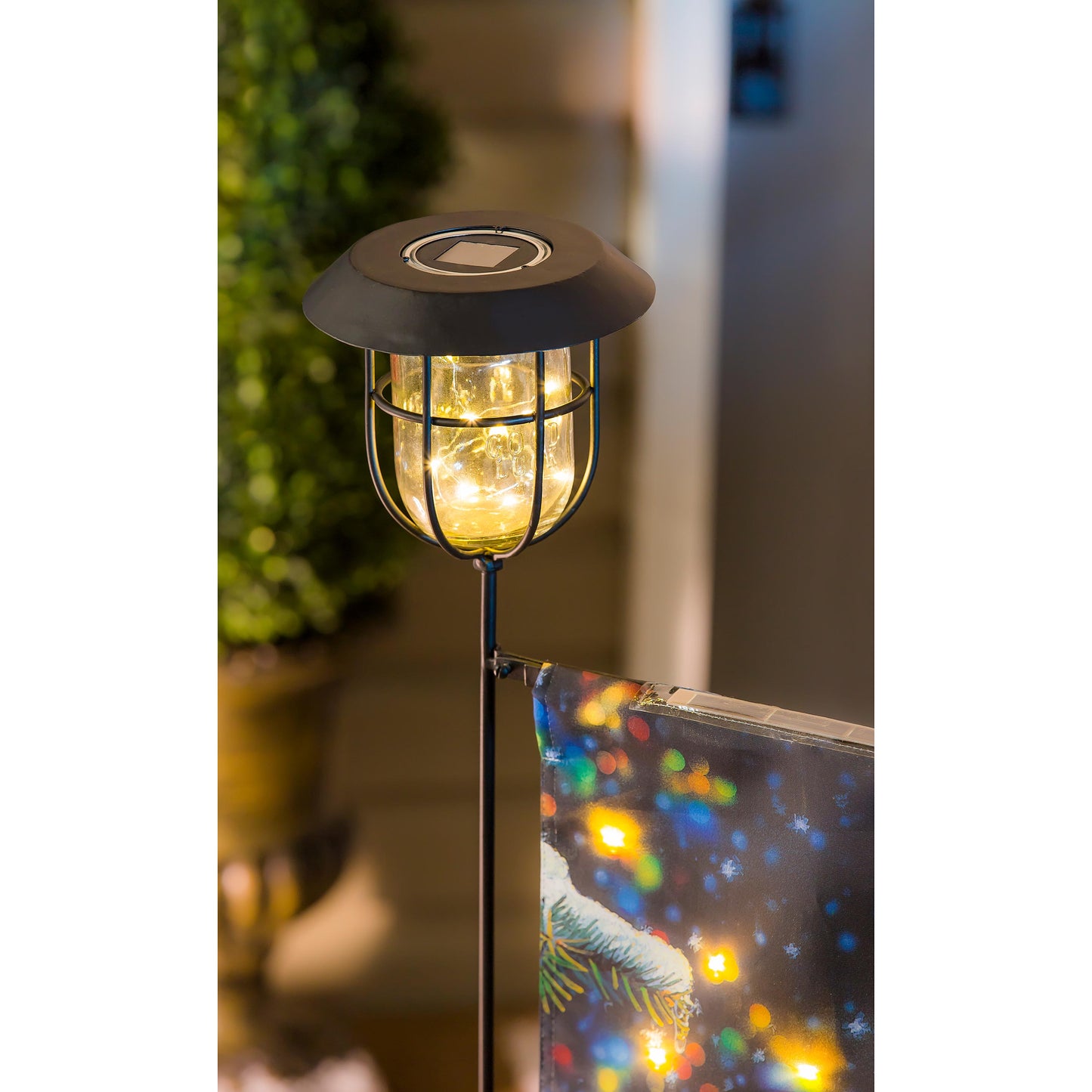 Lantern Solar Garden Flag Stand