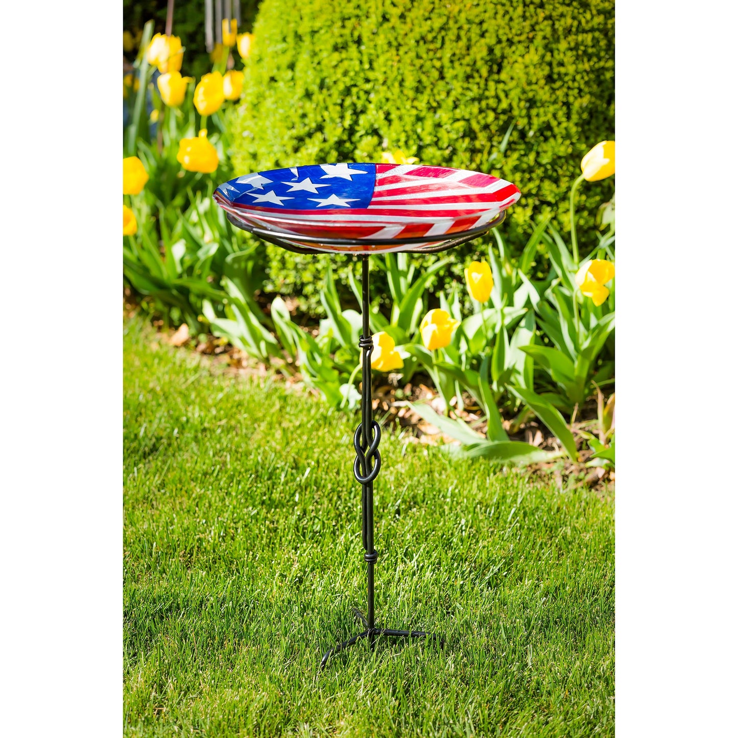 Red, White, & Bloom Birdbath, American Flag, 18"