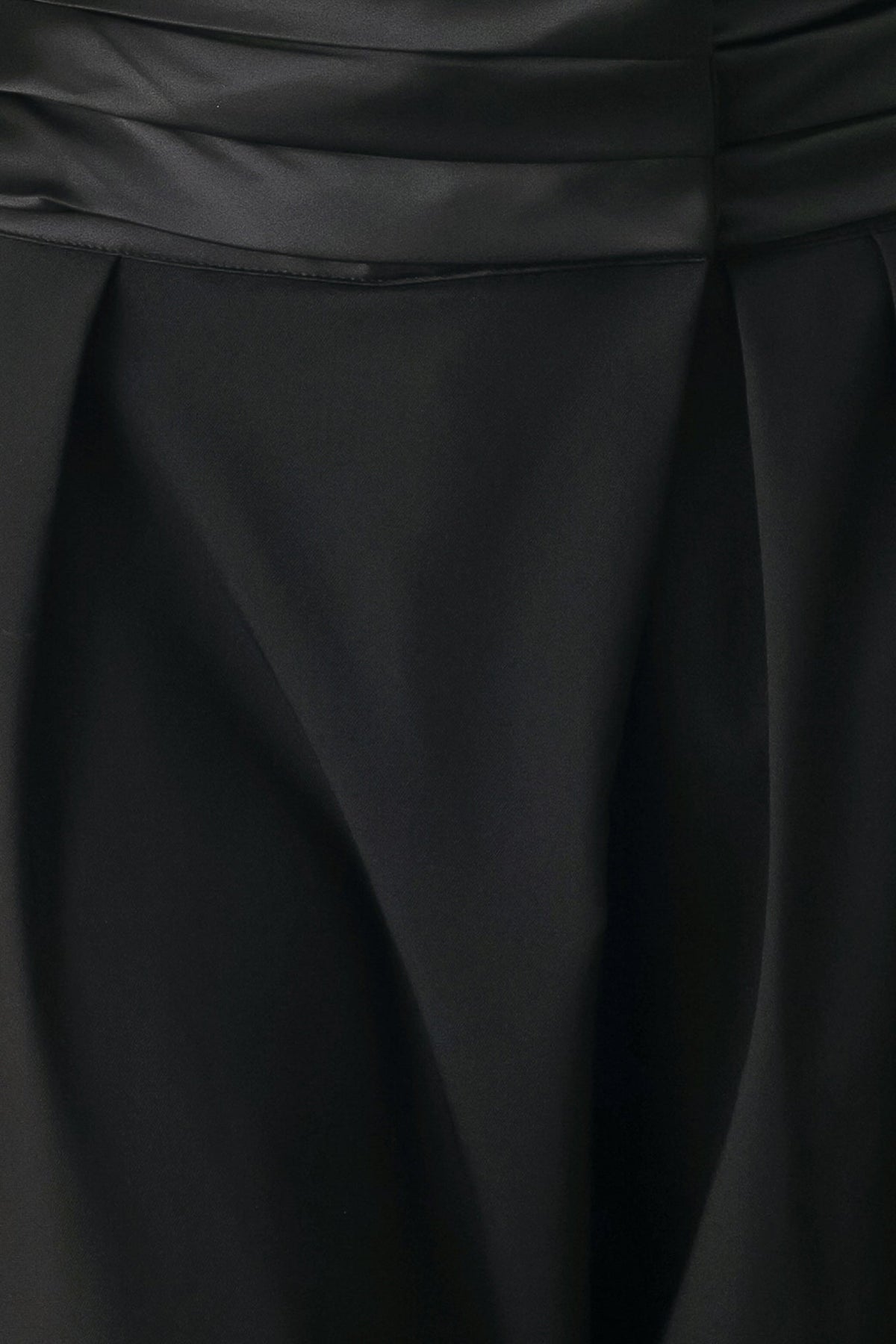 TUX REBEL BLACK HIGH-WAIST BARREL PANTS