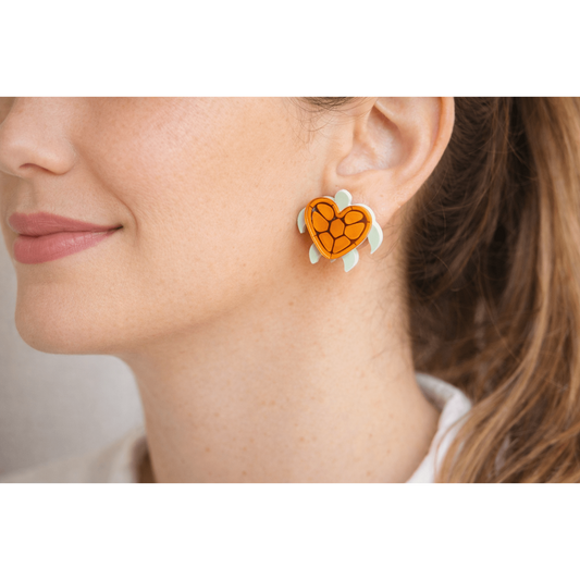 Heart Turtle Earrings by Laliblue