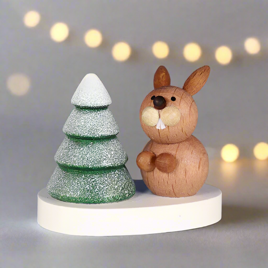 Weihnachtsmann Collectibles - Rabbit and Snowy Tree