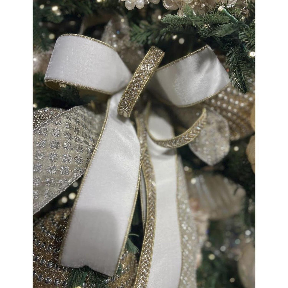 2.5" Flashy Velvet Ribbon: Cream (10 Yards)