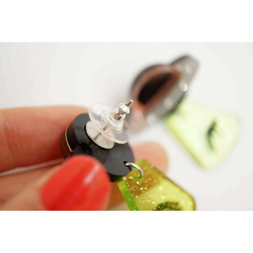 Flying Saucer Earrings by Laliblue