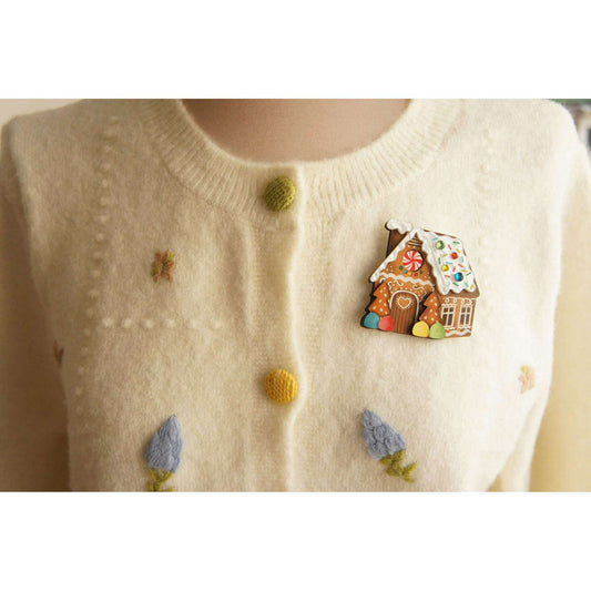 Gingerbread House Brooch by Laliblue