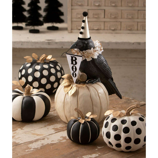 Midnight Messenger Crow | Halloween Decor | Bethany Lowe