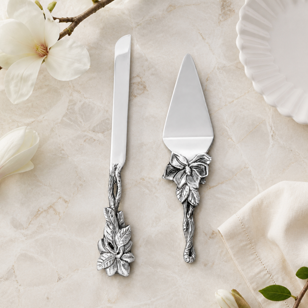 Magnolia Cake Knife and Pie Server