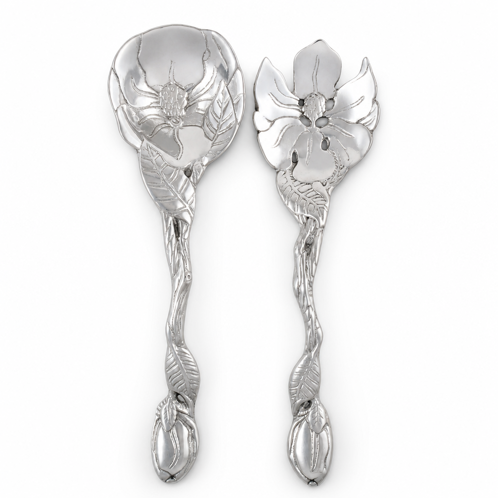 Magnolia Serving Set
