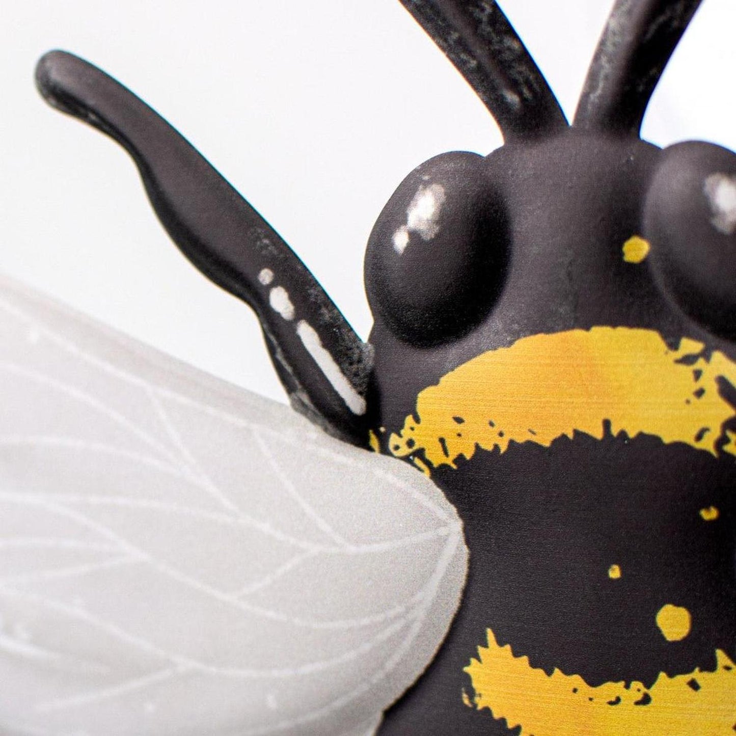 12" Metal Embossed Bee Hanger: White