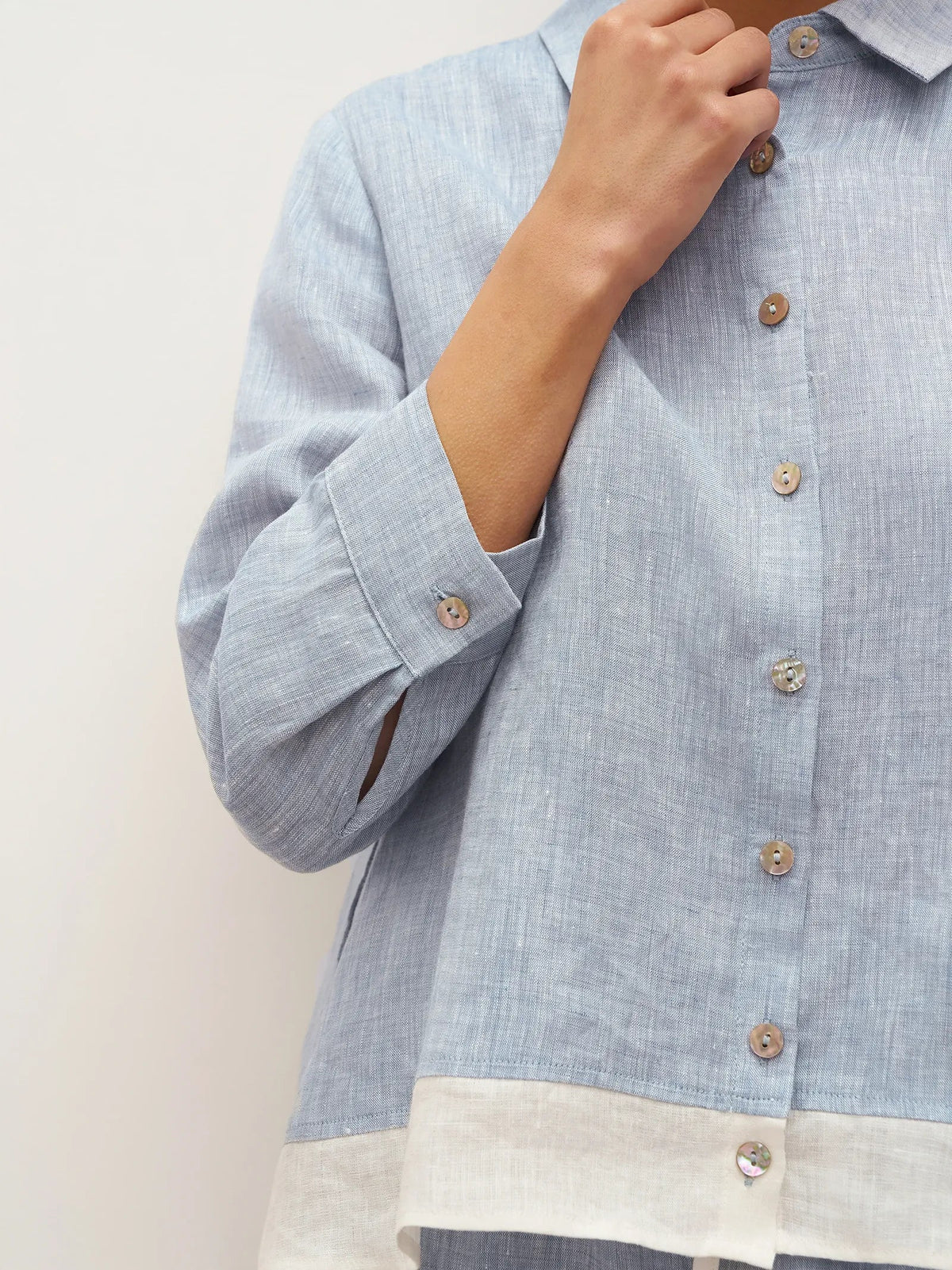 100% Linen Buttoned Closure Color-Blocked Shirt JANICE