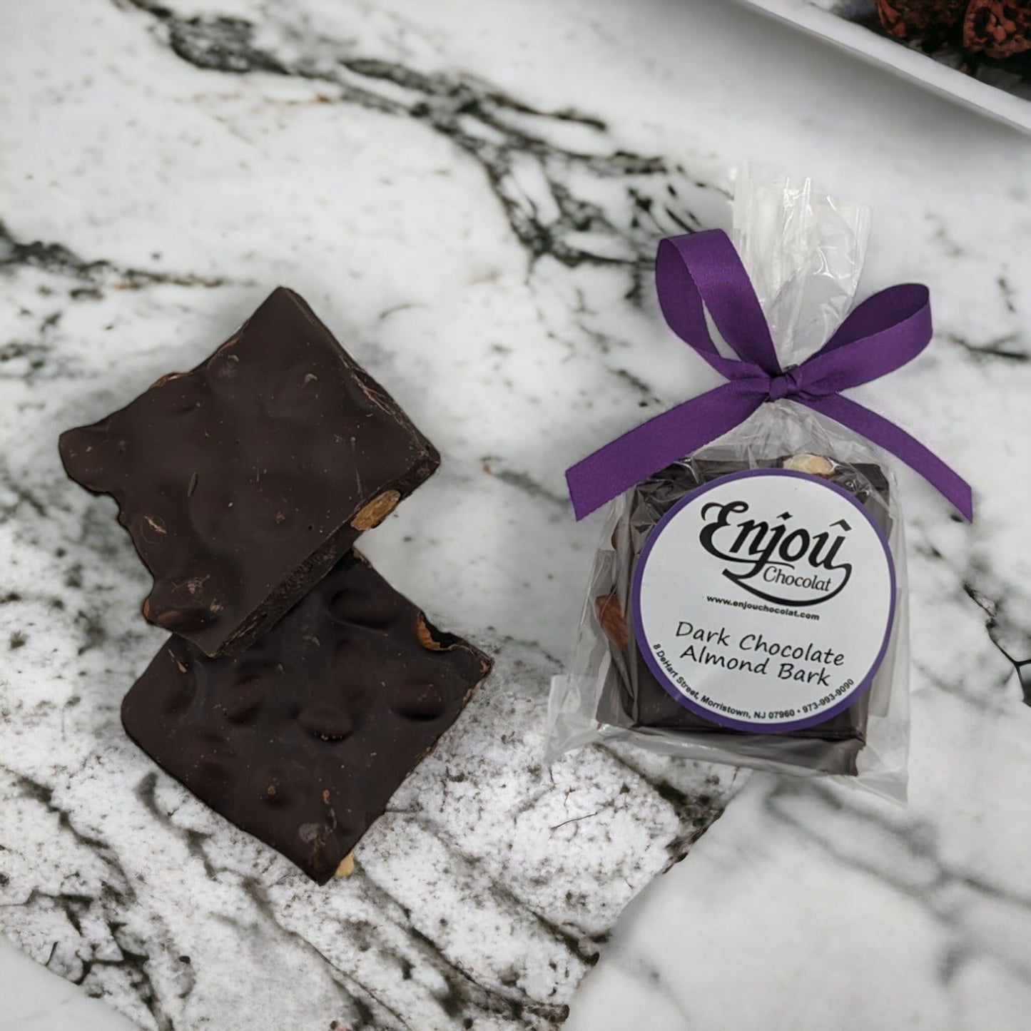 2 Piece Almond Bark