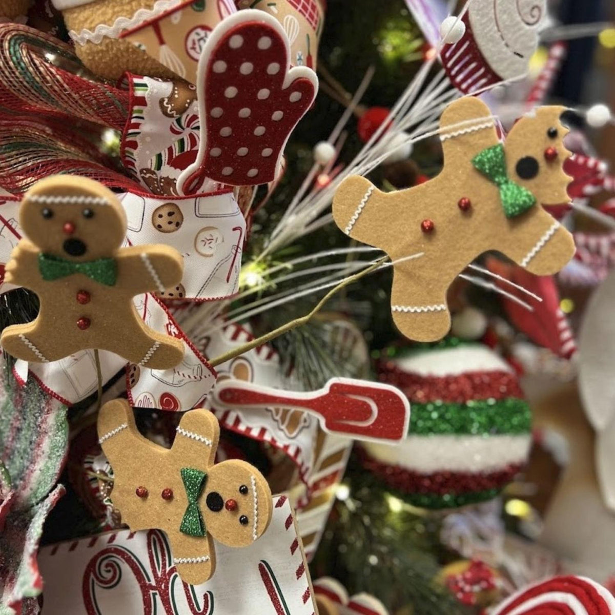 30" Bitten Gingerbread Men Pick