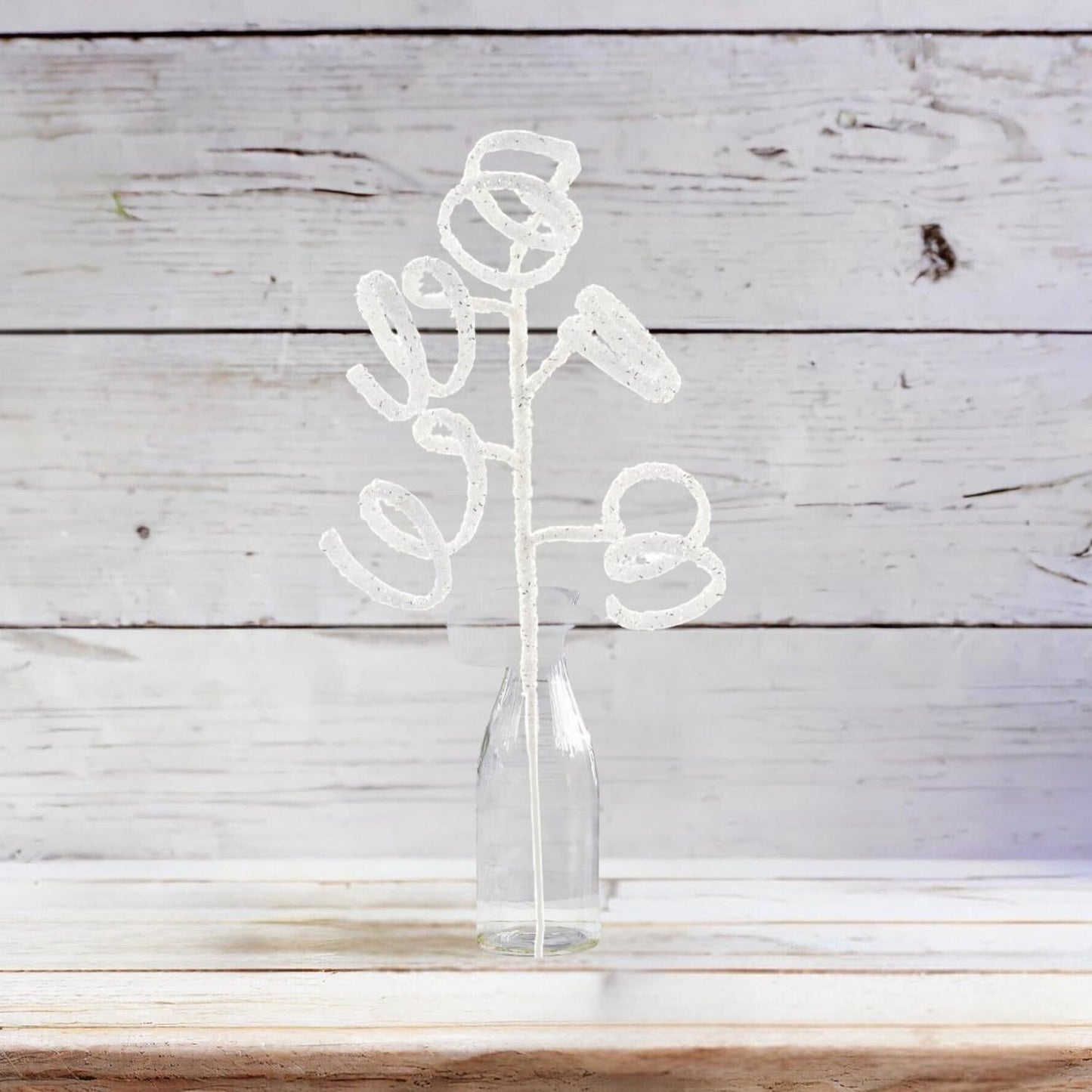39" Iridescent Curly Hanging Spray: White/Silver