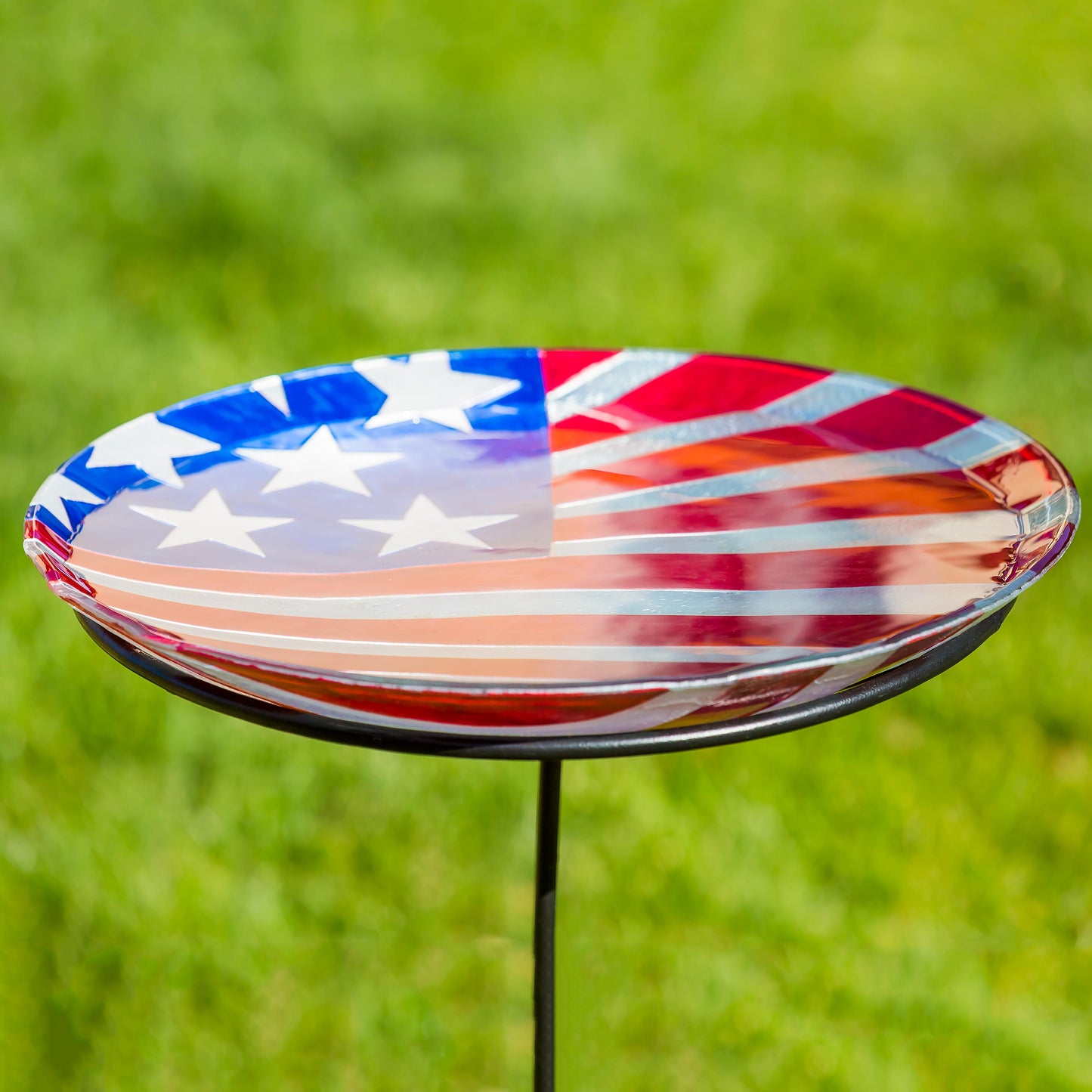 Red, White, & Bloom Birdbath, American Flag, 18"