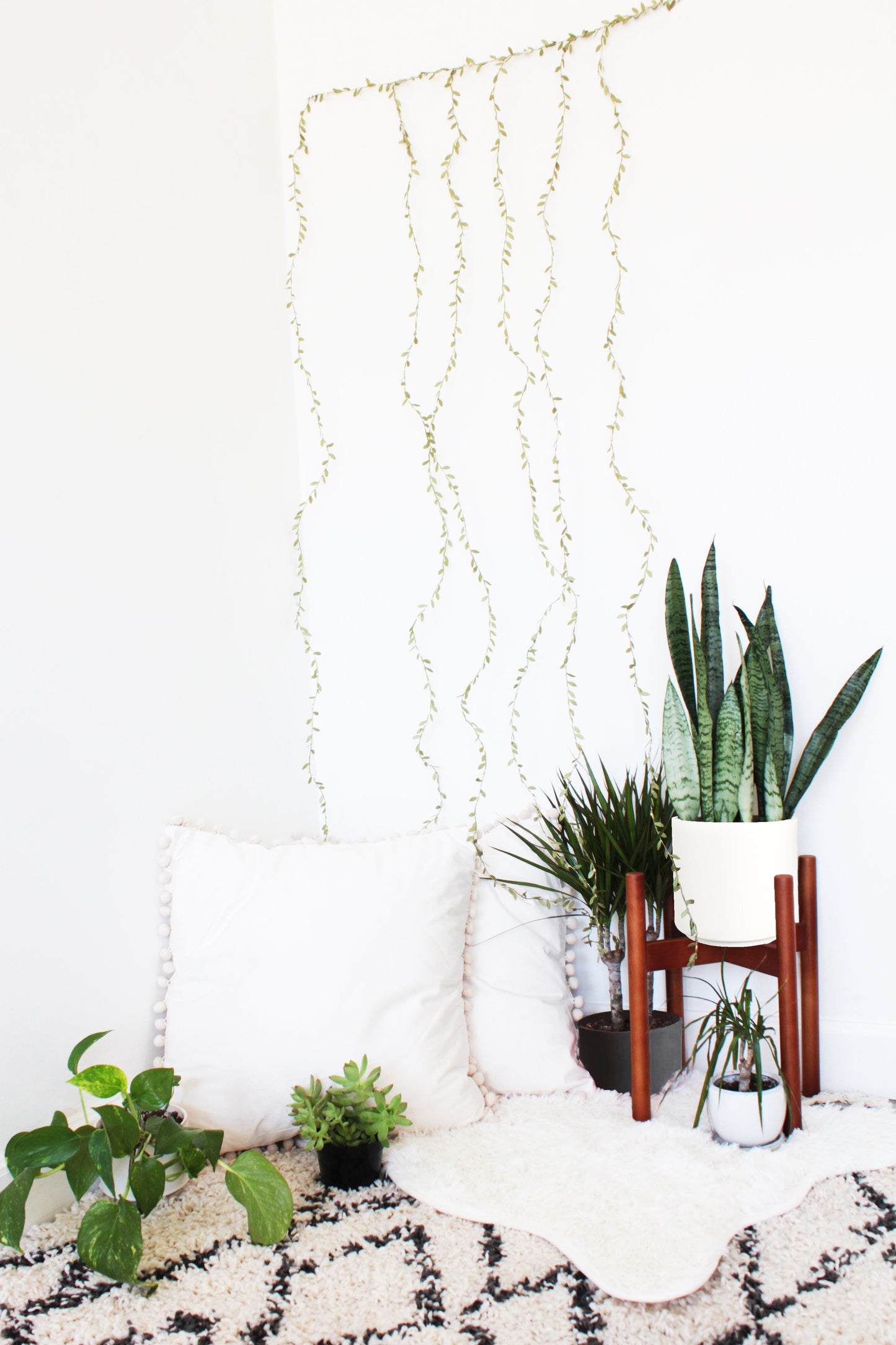 Green Leaf Vine Fairy Light Curtain 96 LED