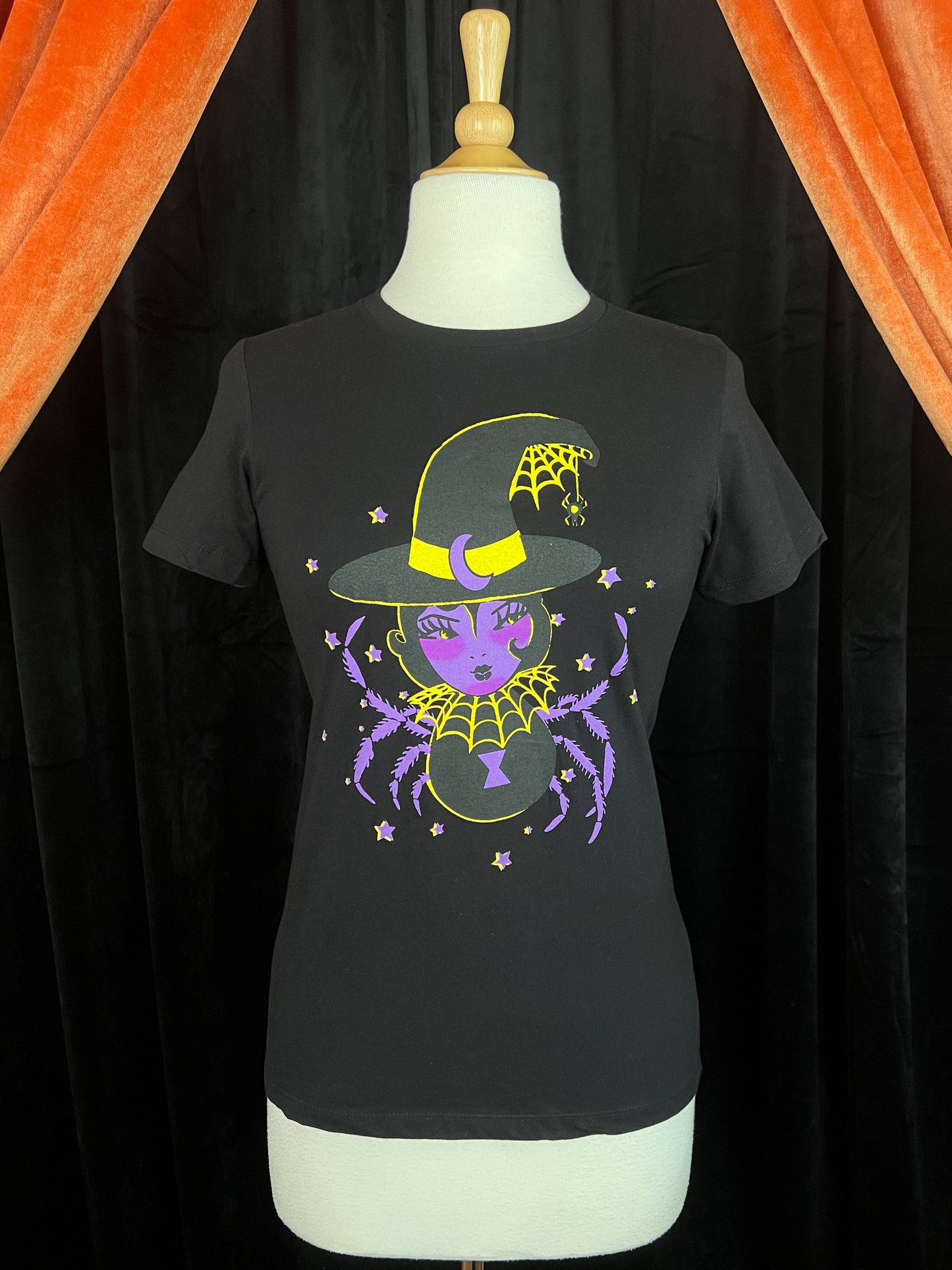 Spider Baby Fitted Graphic Tee in Black XL by Mischief Made