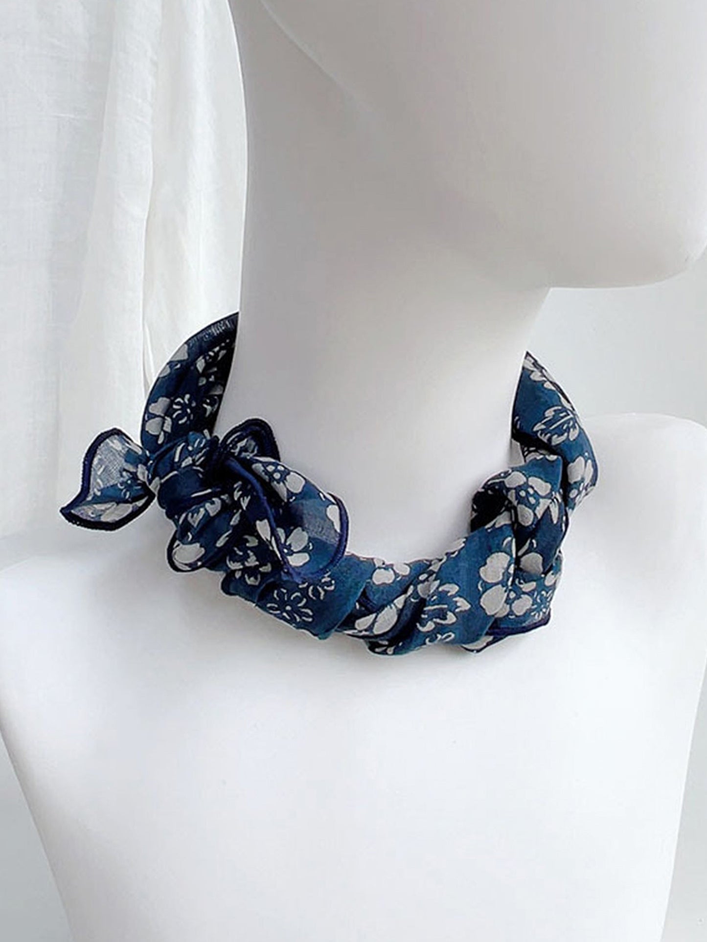 Ramie Vintage Print Handkerchief