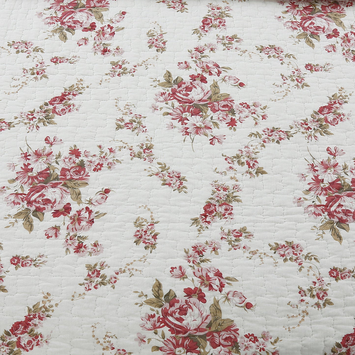 Shabby Chic Vintage Floral Rose Garden Scalloped Cotton Reversible Quilt Bedding Set