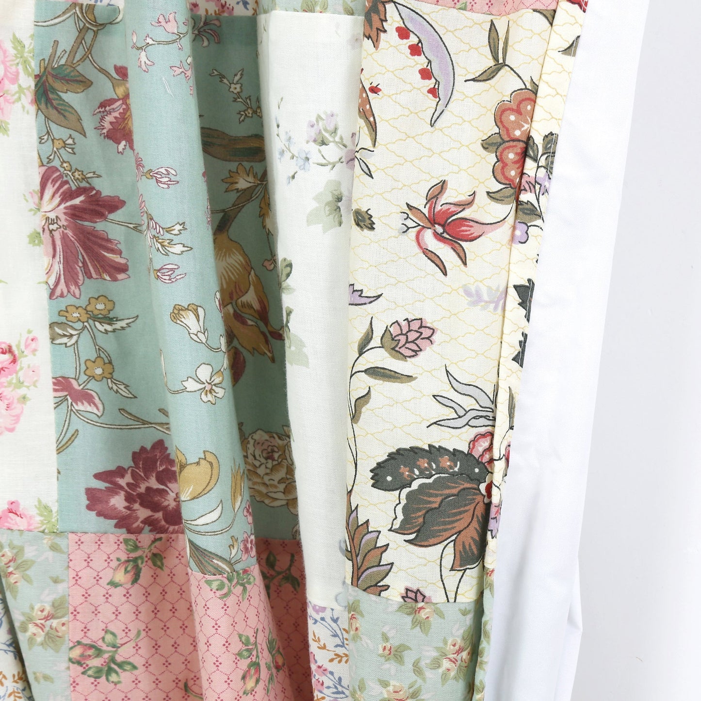 Grace Celadon Real Patchwork Embroidered Scalloped Edge Cotton Reversible Quilt Bedding Set