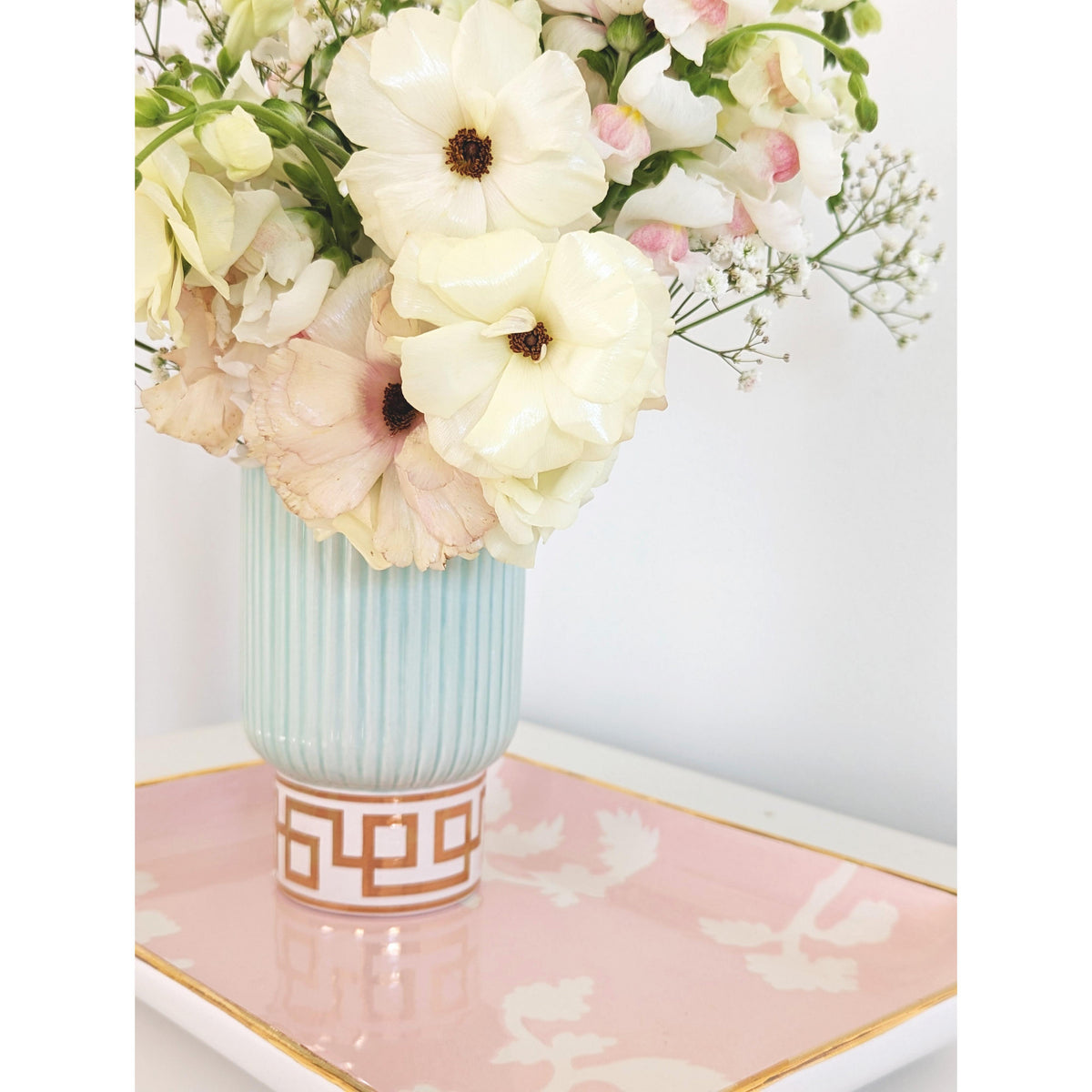 Chinoiserie Dreams Trays with Gold Accent