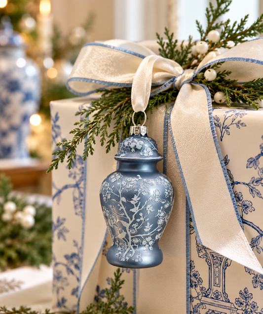 Box of 4 Pearlized Blue Ginger Jar Gift Topper