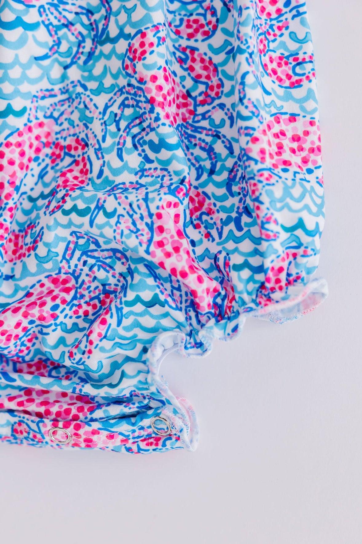 a close up of a cloth