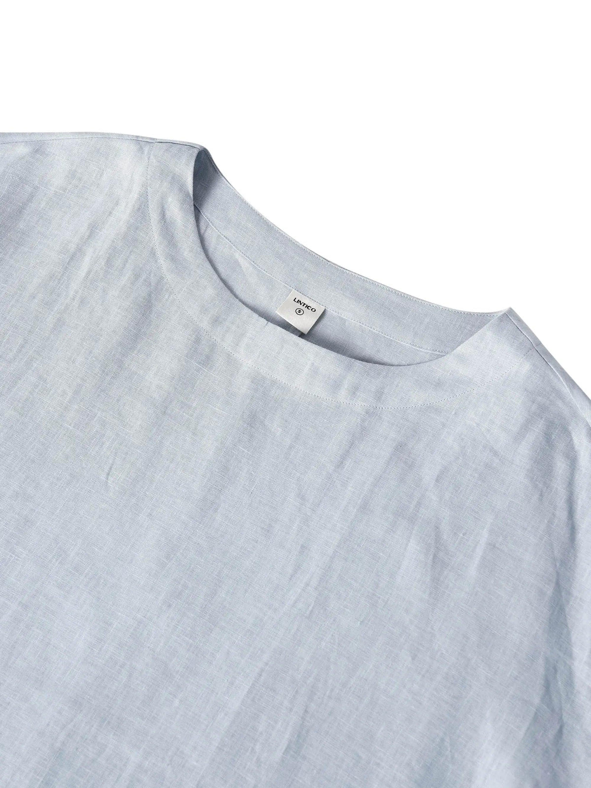 a close up of a shirt