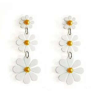 Daisies Earrings by Laliblue