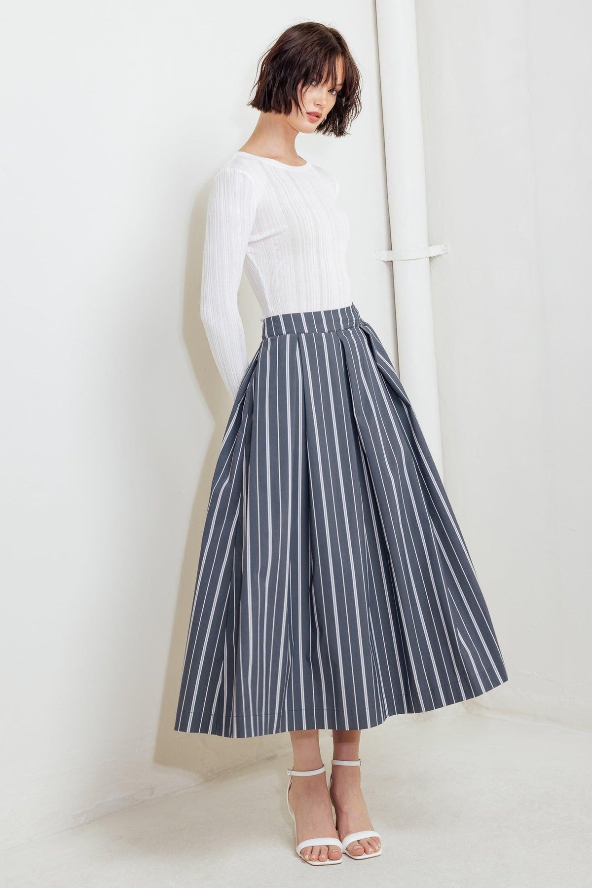 BEHIND THE GRIN WOVEN MIDI SKIRT