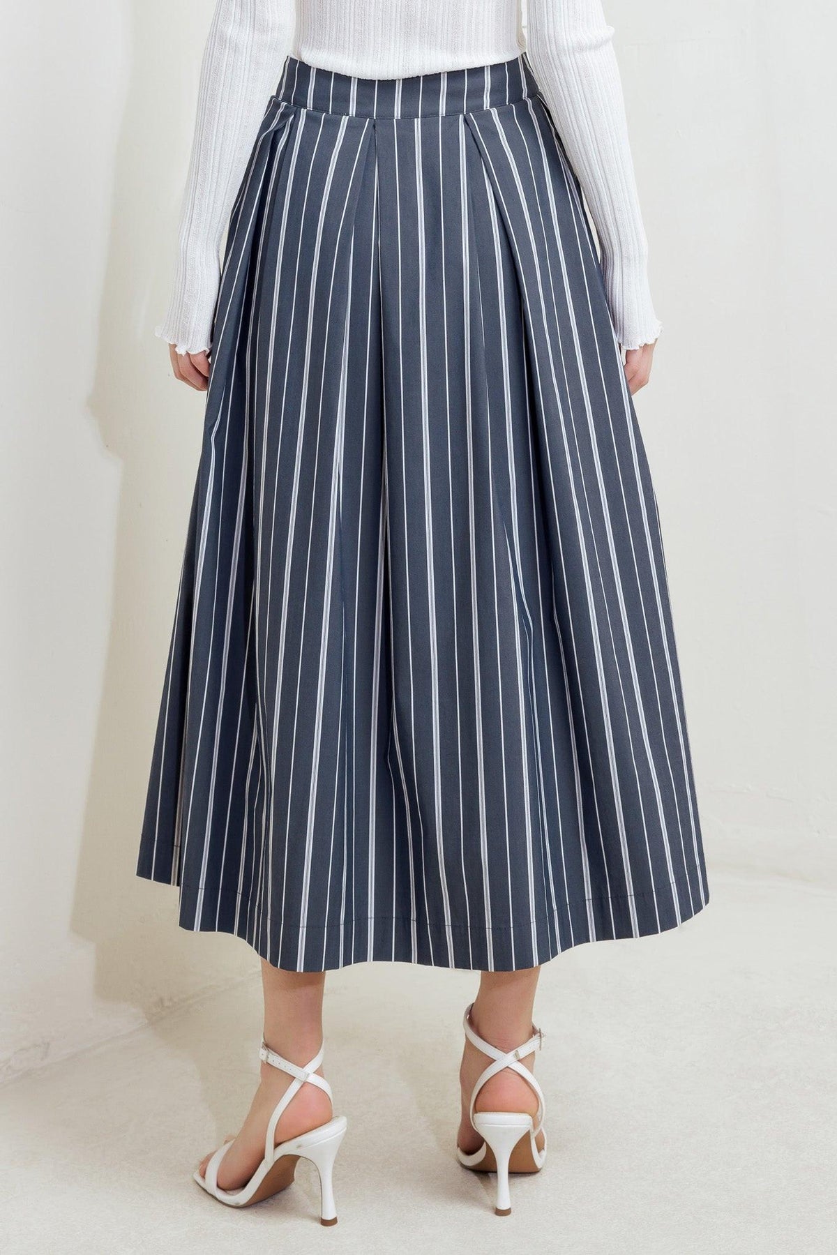 BEHIND THE GRIN WOVEN MIDI SKIRT