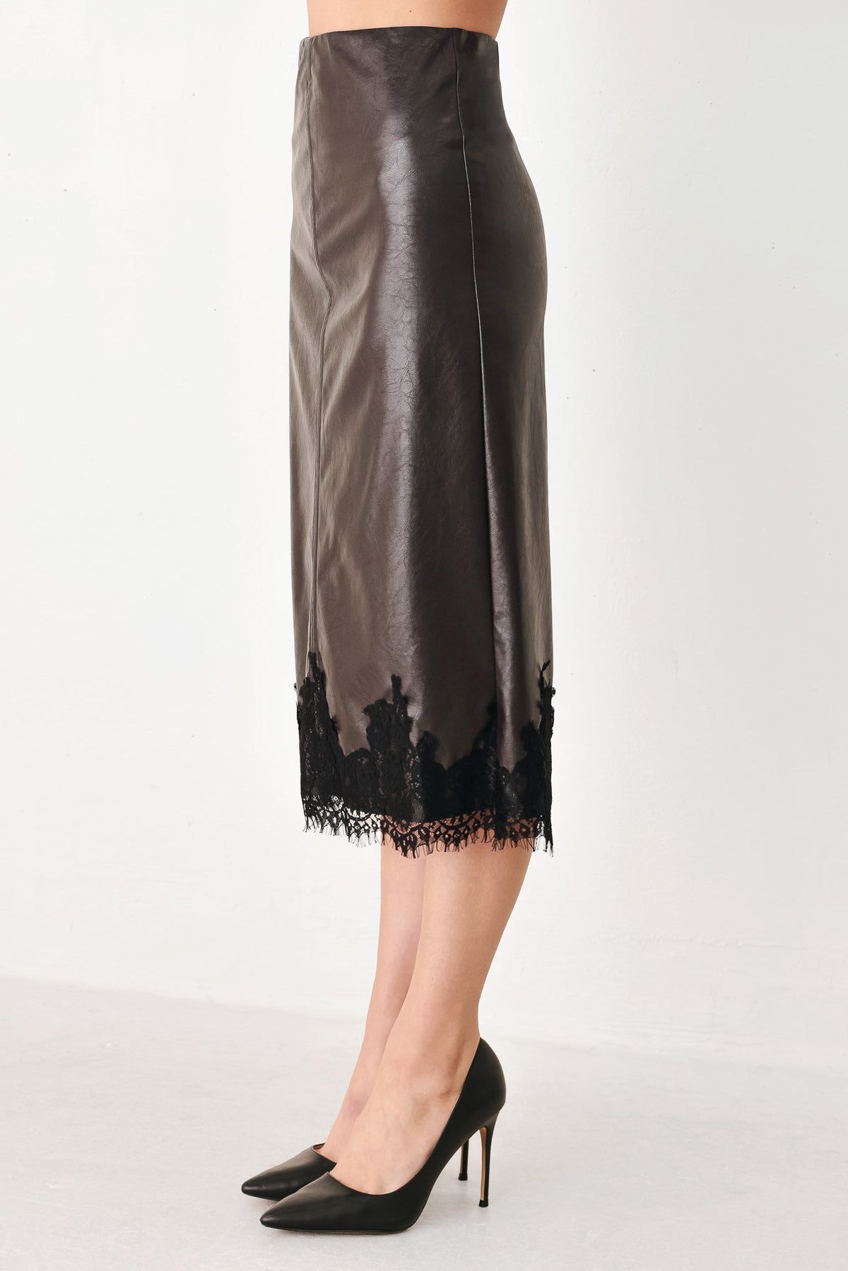 LACE AFTER DARK FAUX LEATHER PENCIL SKIRT
