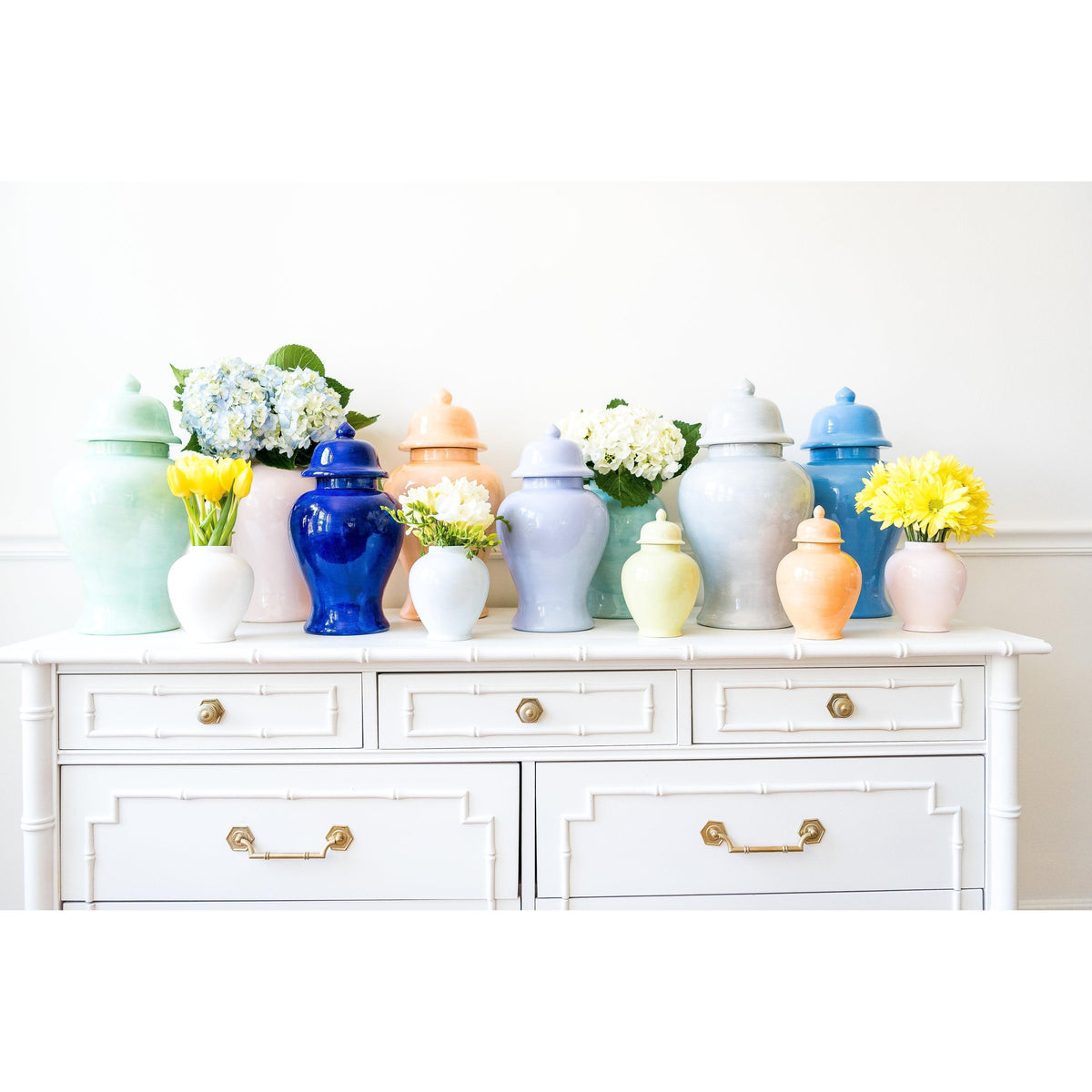 Hydrangea Light Blue Ginger Jars