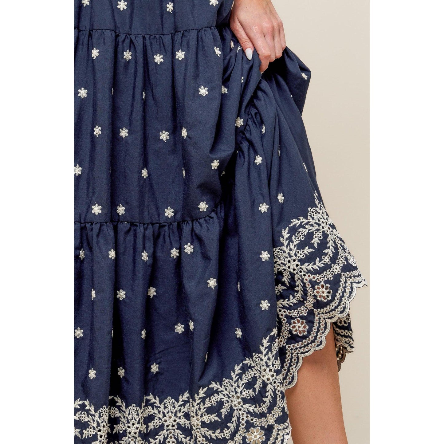 BEBE ALERT NAVY WOVEN MIDI SKIRT