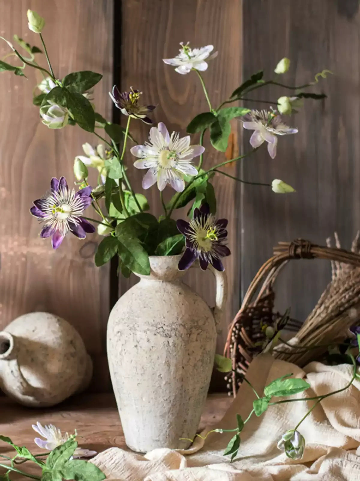 Wildflower Vine Stem – 33"
