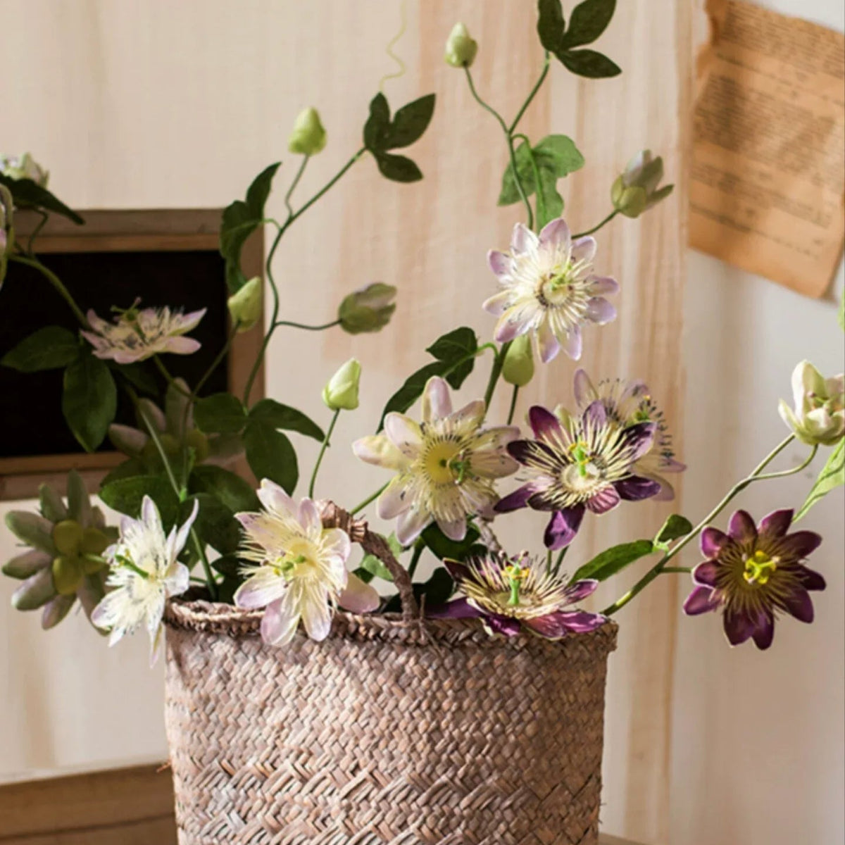 Wildflower Vine Stem – 33"
