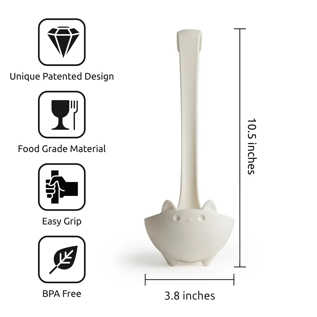 a measuring spoon with measurements