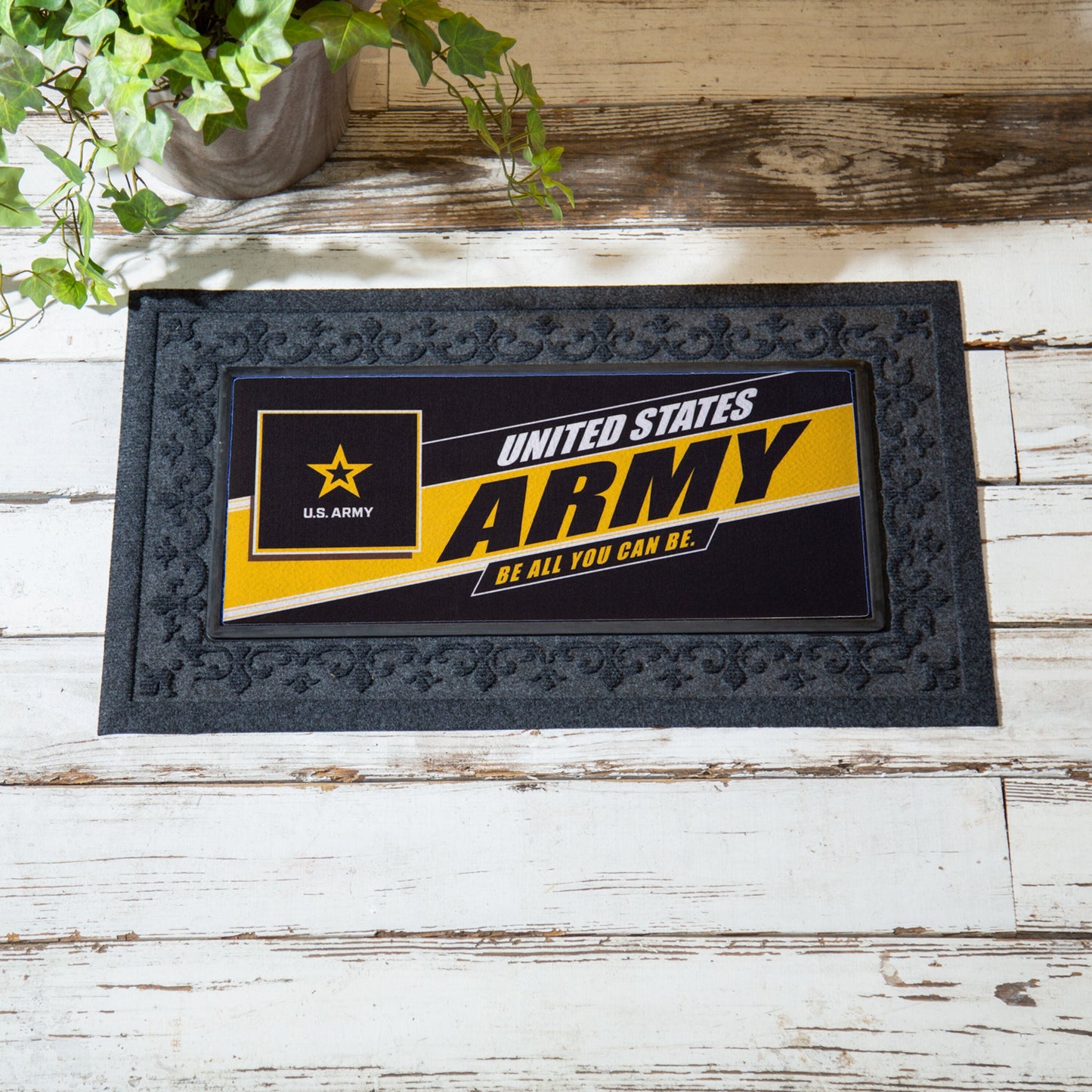 Sassafras Mat, Army