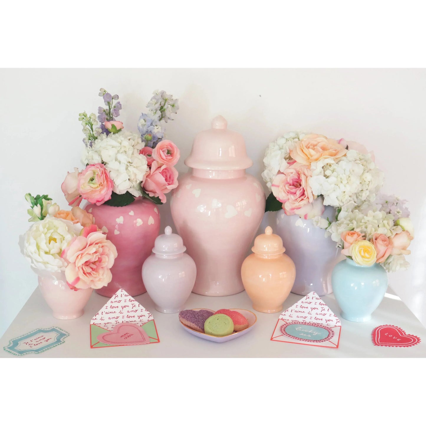 "Love is in the Air" Ginger Jars in Light Lavender