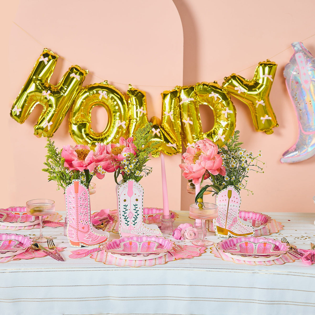 Howdy Darling Gold Balloon Banner with Pink Bows