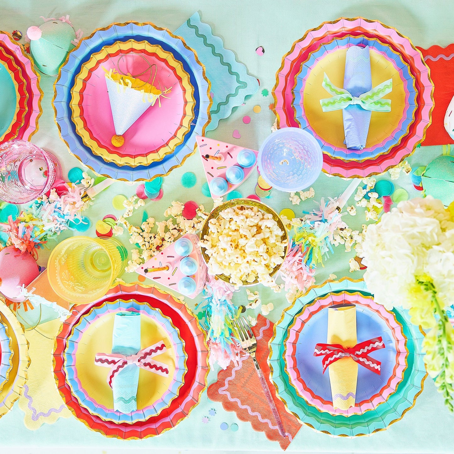 Rainbow Ric Rac Assorted Dinner Plates (10 ct, 5 colors)