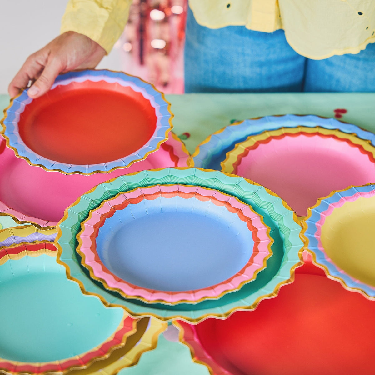 Rainbow Ric Rac Assorted Dinner Plates (10 ct, 5 colors)