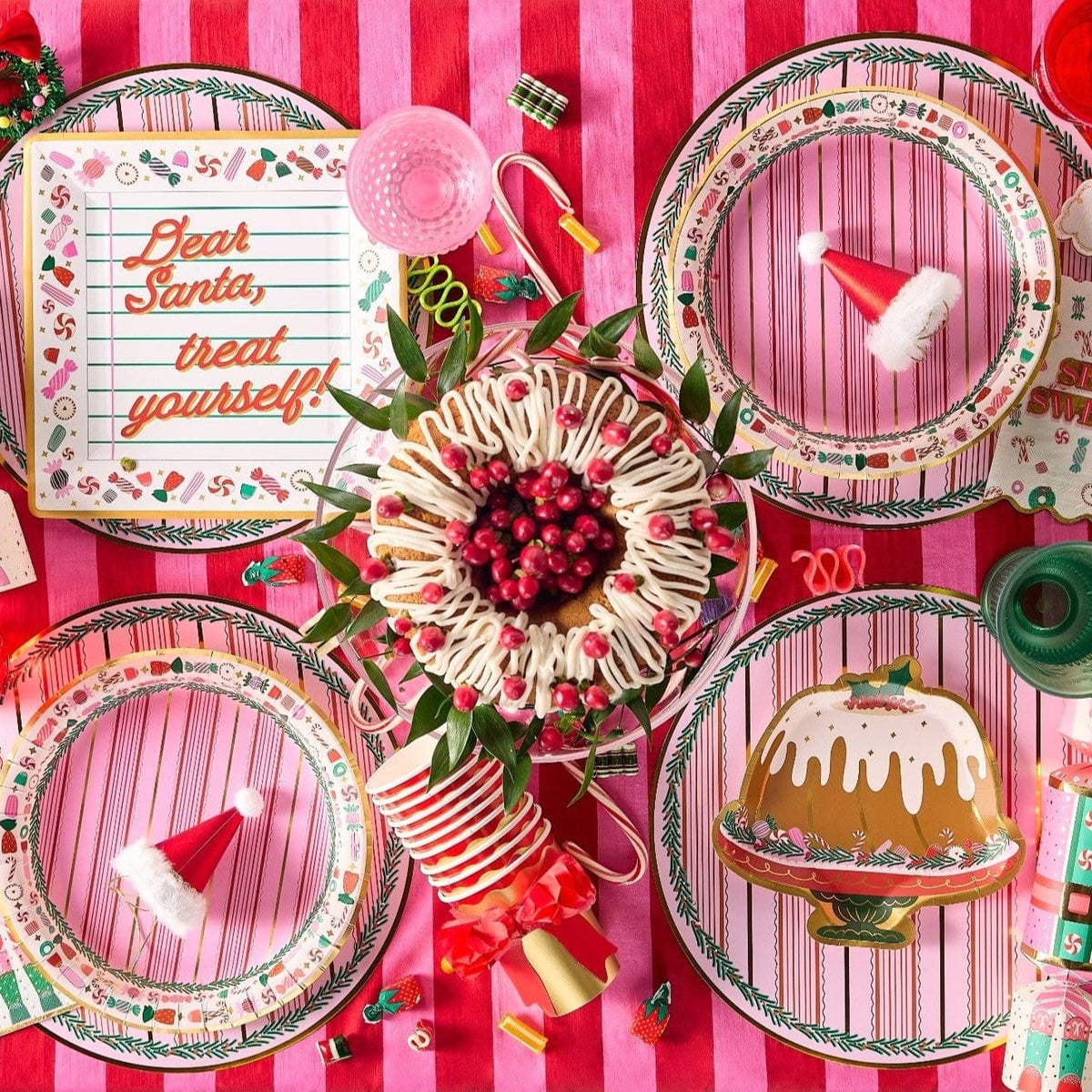 Holiday Holly Placemats (10 Count)