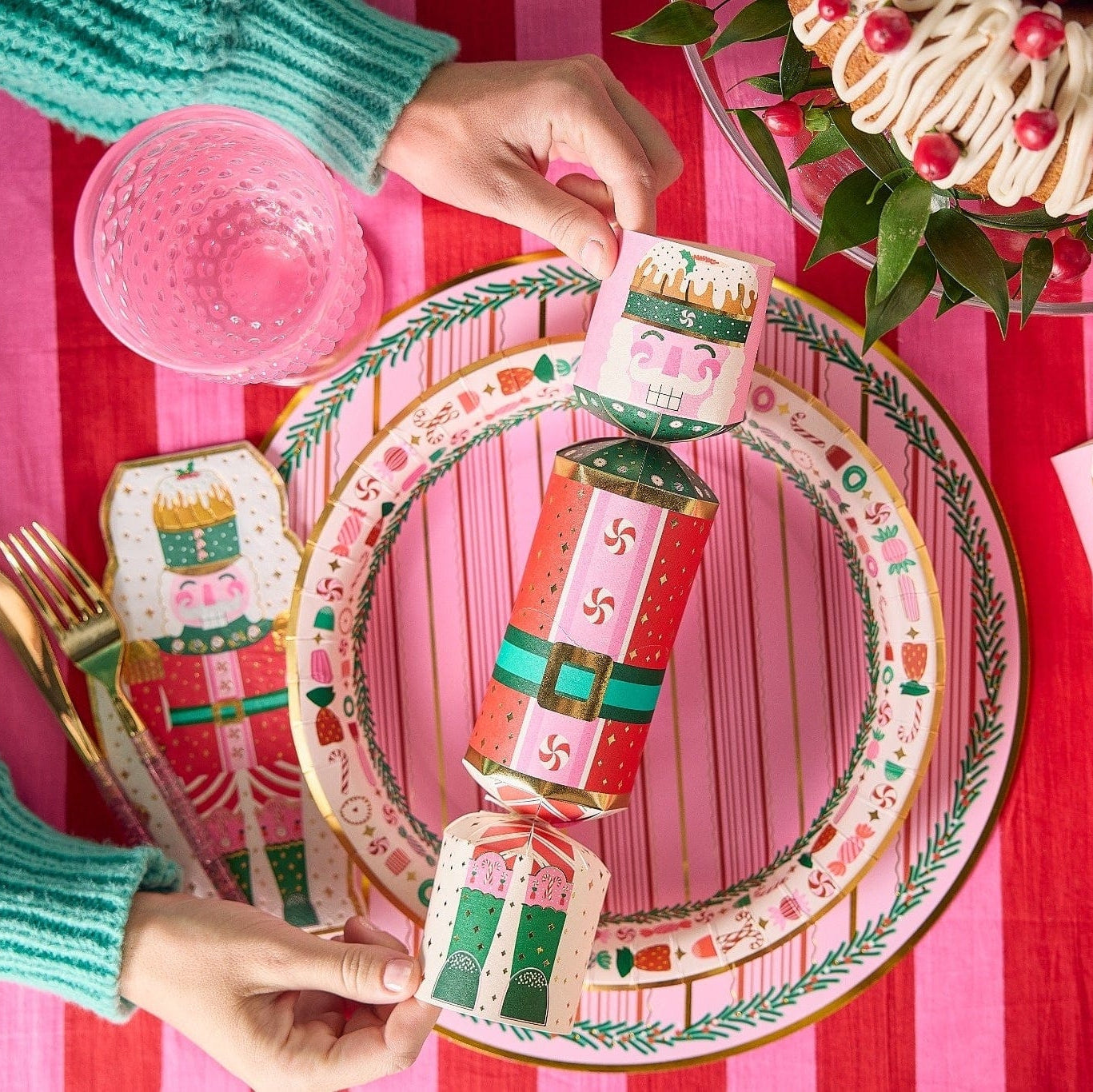 Christmas Nutcracker Holiday Crackers (Set of 6)
