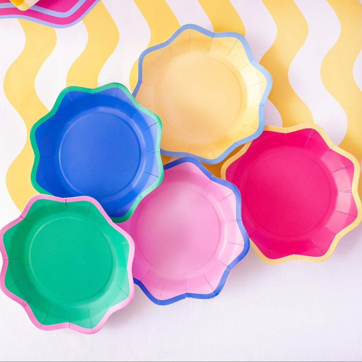 Colorwave Dessert Plates (10 ct, 5 colors)