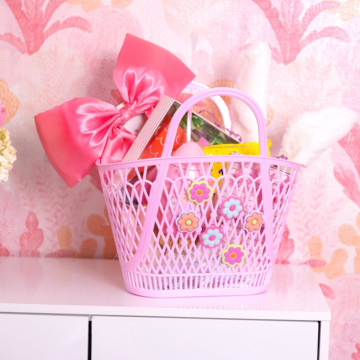 Petal Party Basket with Floral Twisty Charms