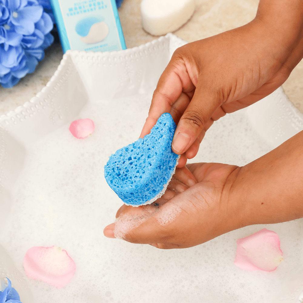 Seaside Mist Mani-Pedi Treatment Set | Essentials