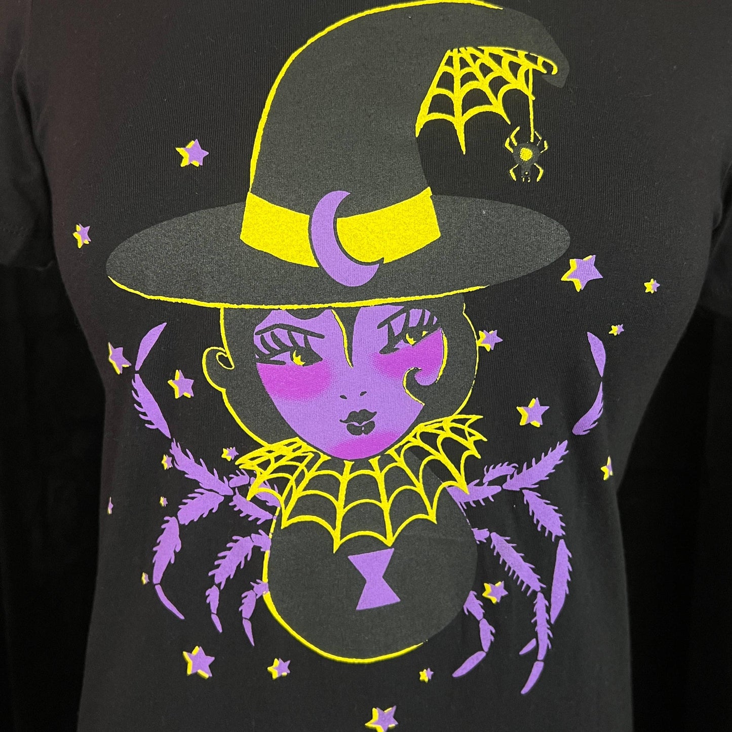 Spider Baby Fitted Graphic Tee in Black XL by Mischief Made