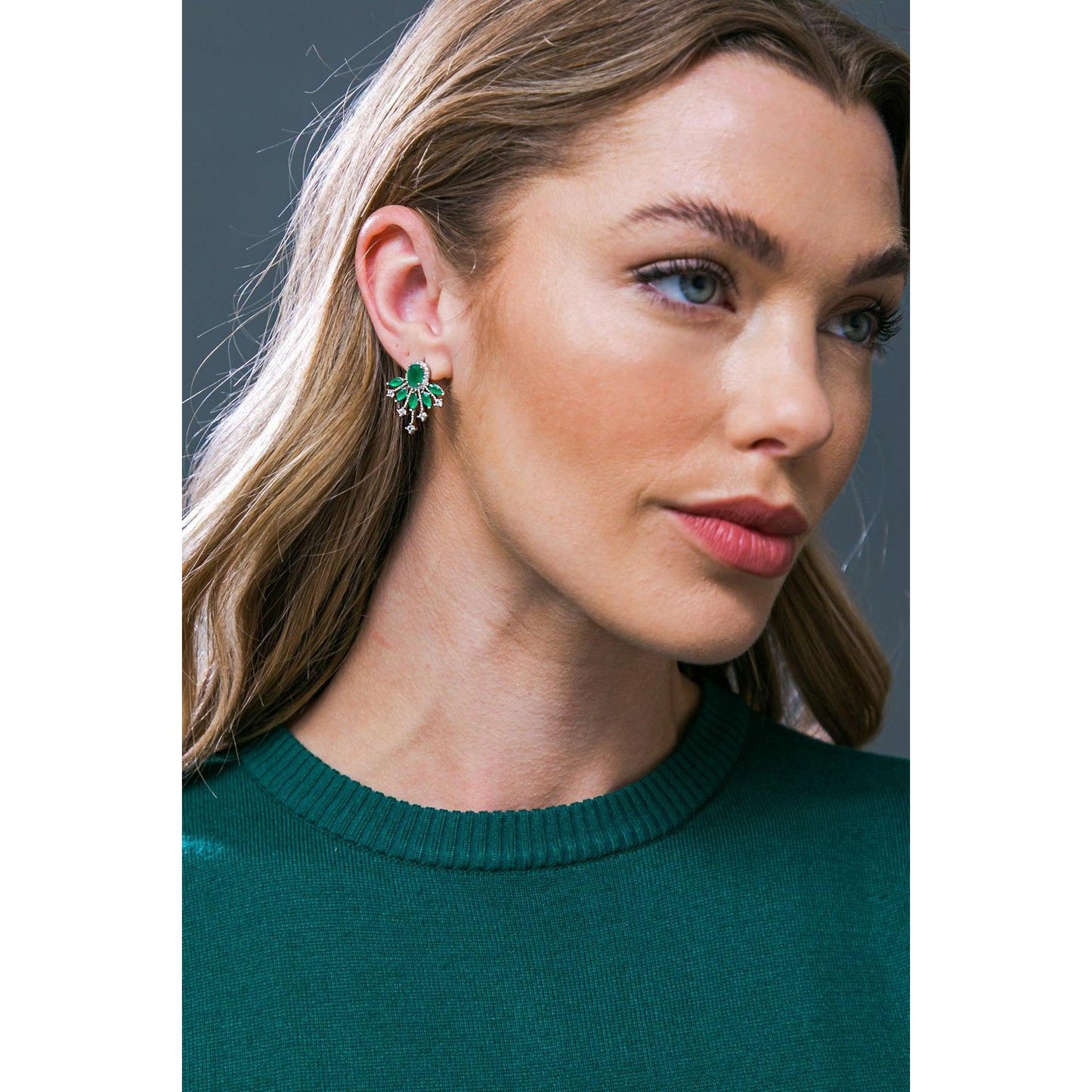 GREEN STARBURST FAN STUD EARRINGS