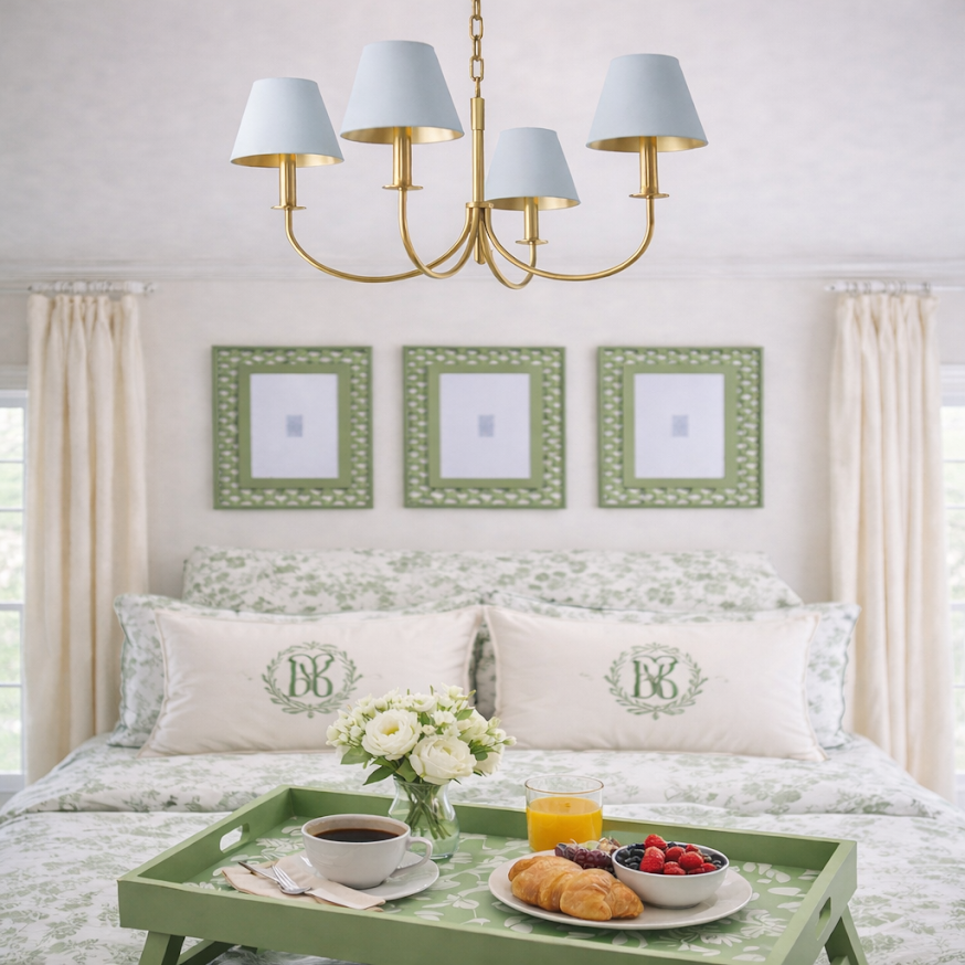 Green COLOR CHINOISERIE WOOD BREAKFAST TRAY