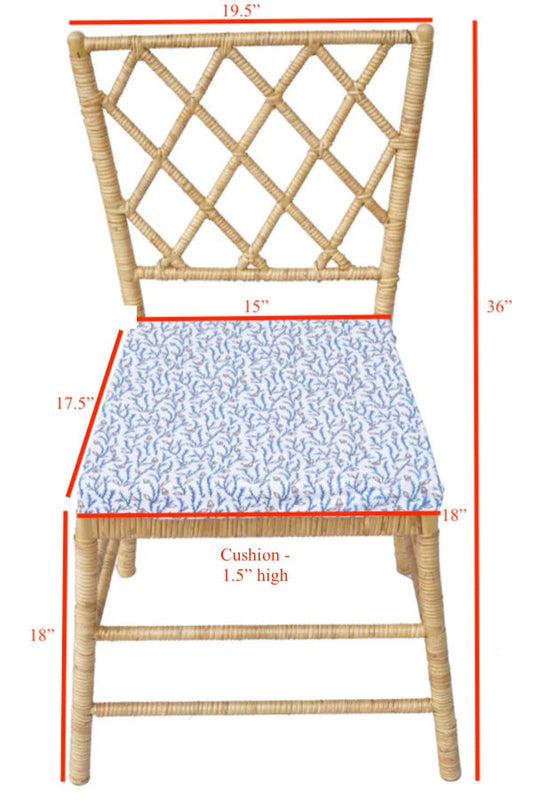 a chair with measurements